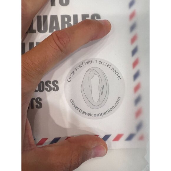 Clever Travel Companion Infinity Travel Scarf Secret Zipper Pocket Black NWT - Picture 13 of 13